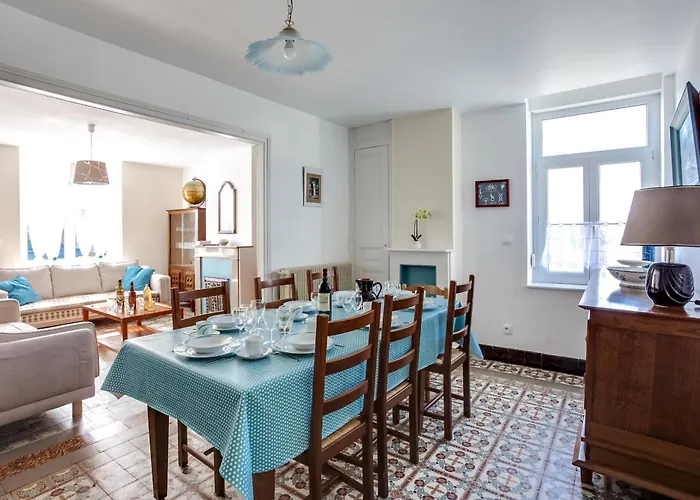 La Maison De Claudine
